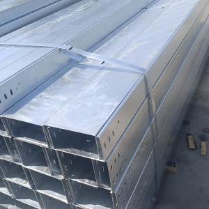 热浸锌化工厂专用桥架